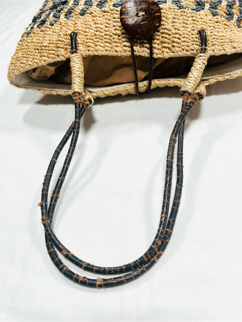Vintage Y2K Woven Abaca Straw Purse - Picture 8 of 14